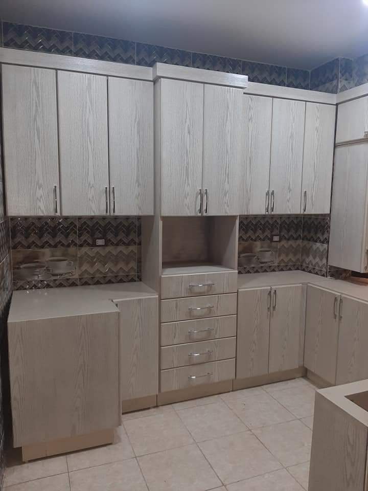 يوسف نجار موبيليا