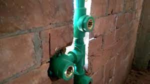 الكومي السباك