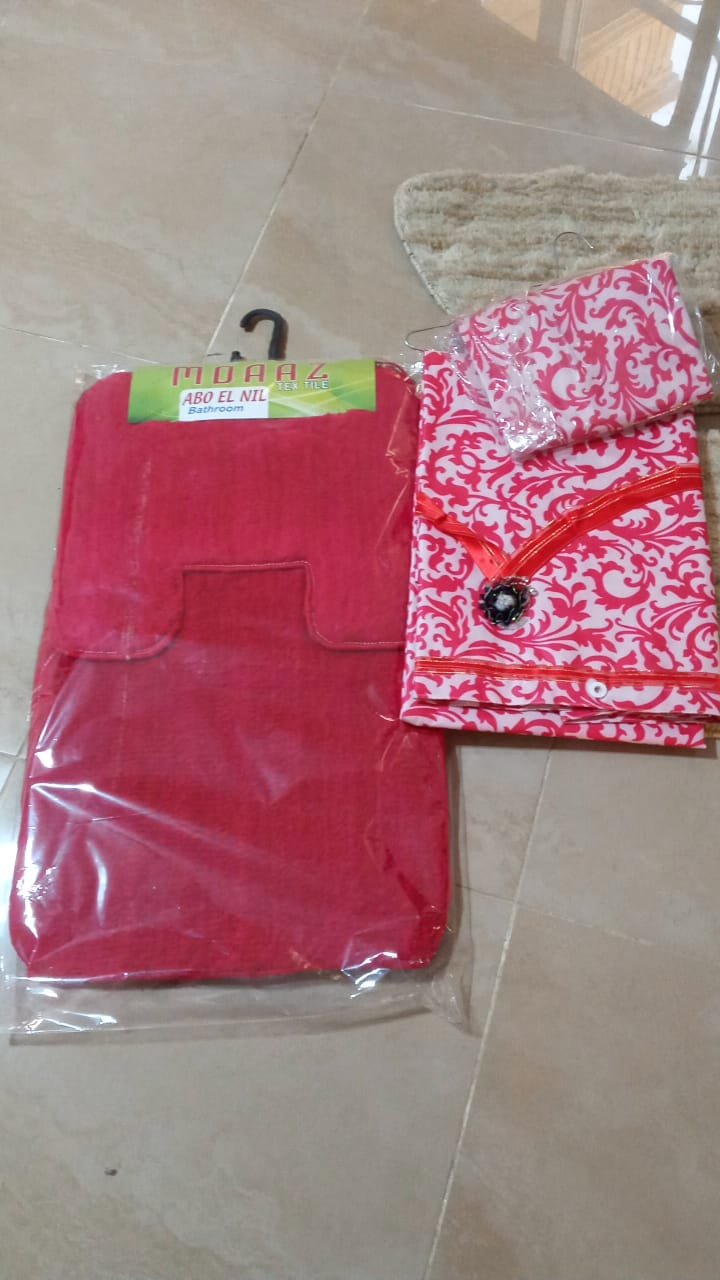 ورشه عمر ابو النيل لعمل دواسات الحمامات و الستائر