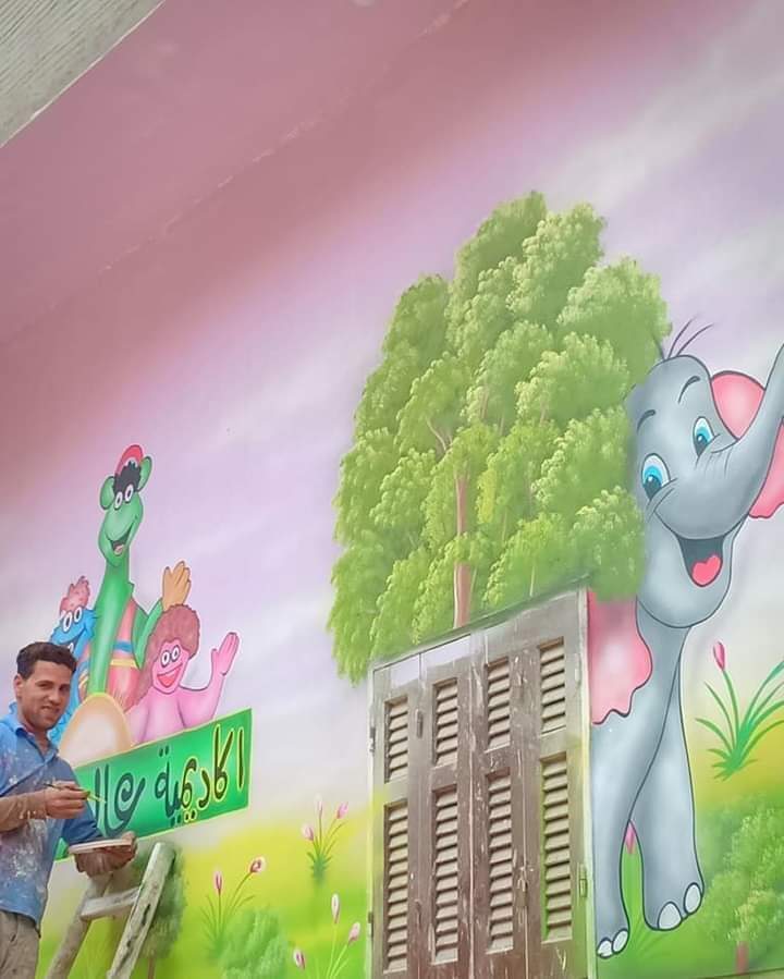 ابوزيد رسم علي الجدران